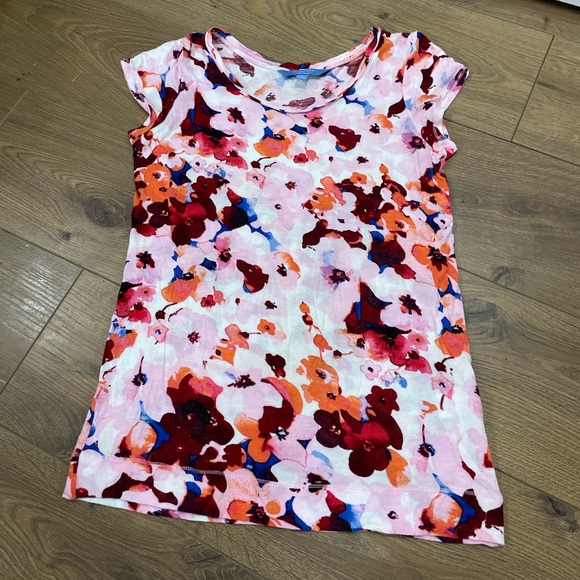 Simply Vera Wang Pink Floral Soft Lightweight Short Sleeve T-Shirt Medium - Picture 1 of 8